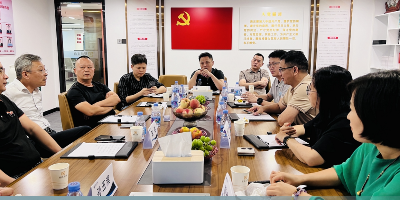 躍升破局，合力共贏——博研商學(xué)院·校園產(chǎn)業(yè)聯(lián)盟一行來(lái)訪(fǎng)聚橋文創(chuàng)